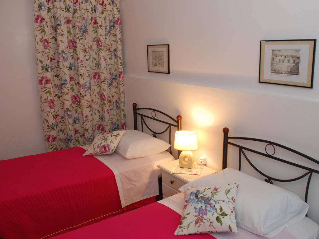 Medieval Inn Rhodes City Pokoj fotografie